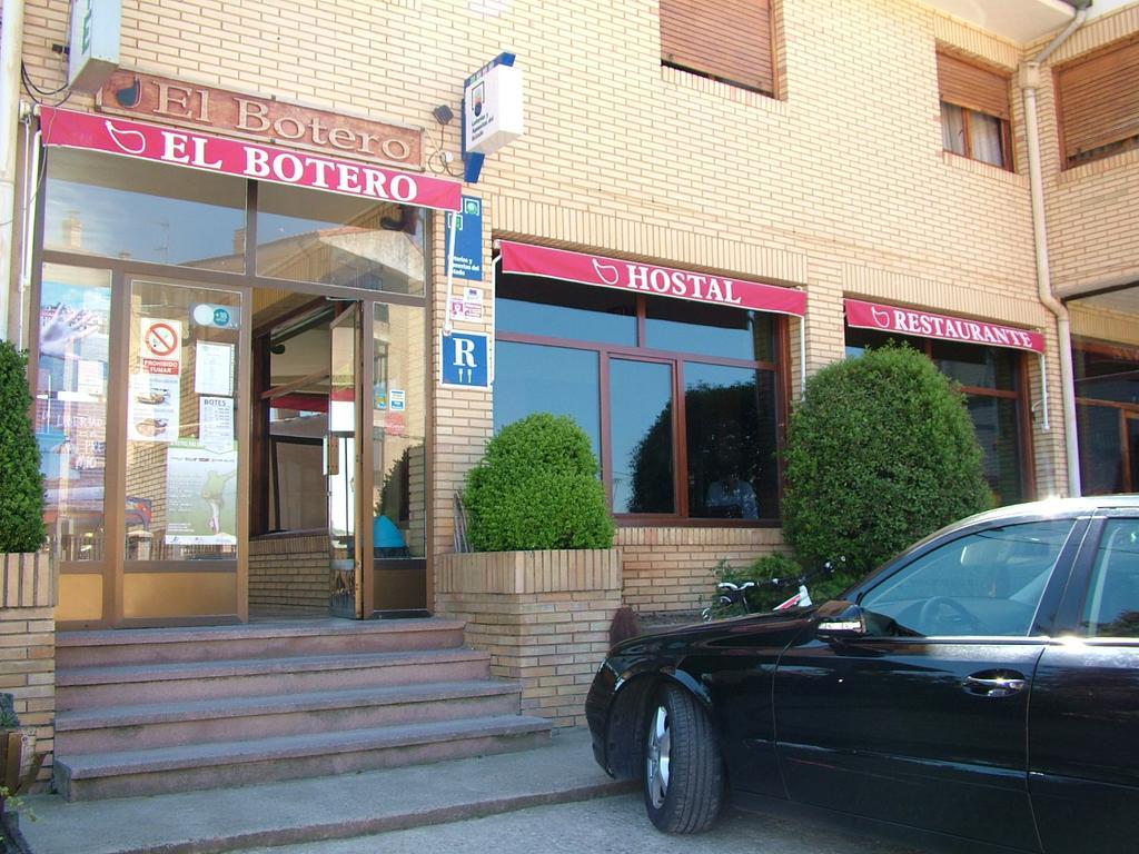 Hostal El Botero Кускуррита-де-Рио-Тирон Экстерьер фото