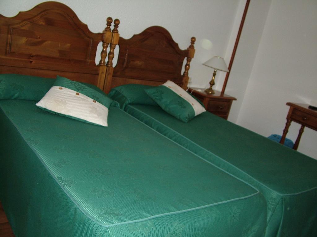 Hostal El Botero Кускуррита-де-Рио-Тирон Экстерьер фото